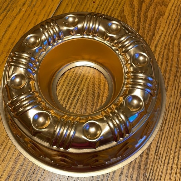 Copper jello mold - Picture 1 of 2